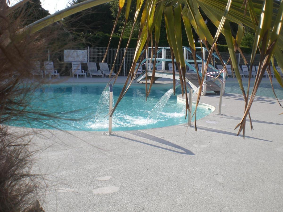 Camping Paradis Le Royon ฟอร์-มาอง-ปลาจ ภายนอก รูปภาพ